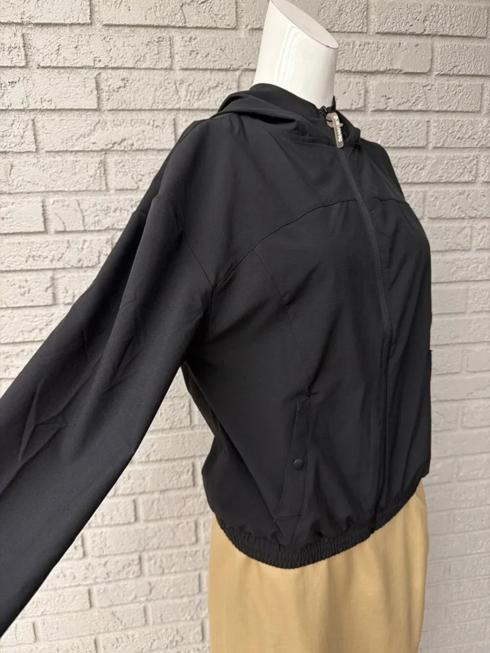 Bearpaw Outdoors Black Lightweight Zip-Up Hooded Jacket Size S - Picture 9 of 14